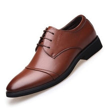 Load image into Gallery viewer, Mazefeng Fashion 2019 Spring Autumn Men Dress Shoes Business Male Leather Shoes Solid Color Men Work Shoes Slip-on Pointed Toe